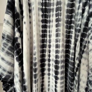 CLASSIC full length, natural fiber, 100% rayon TIE DYE KAFTAN BOHO FAB new